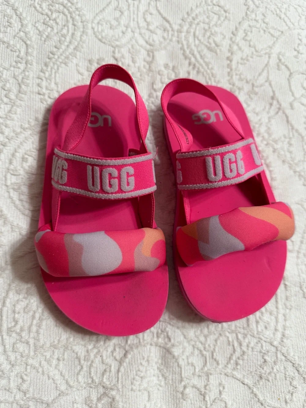 UGG Size 10T Toddler Girls Sandals Pink Camouflage